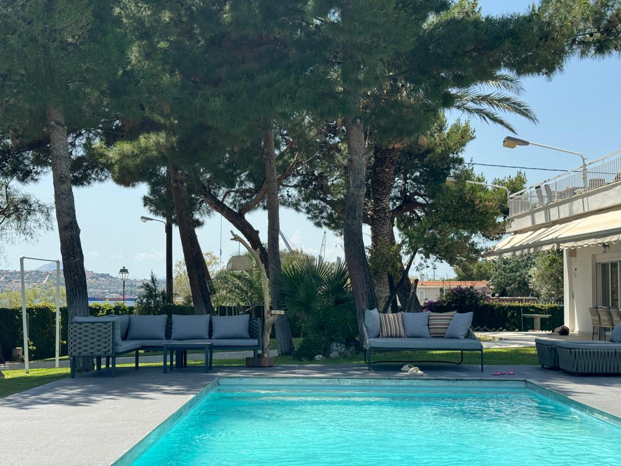 Zoza Luxury Villa Isthmia By The Sea With Private Pool Kalamáki Esterno foto